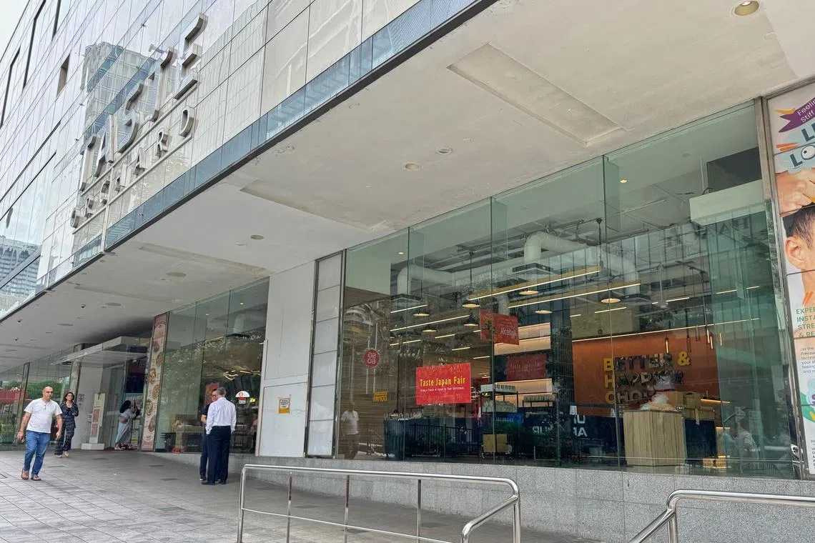Hao Mart在亏损49.6M的情况下关闭20家门店中的13家，面临四起诉讼