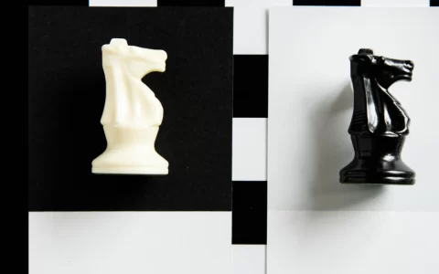 特朗普称“伊朗战争结束”：风险资产反弹背后加密市场的结构性变化