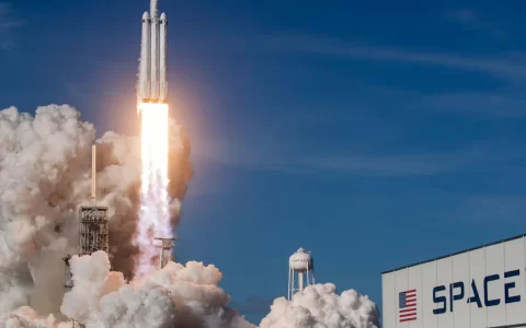 SpaceX 正式提交 IPO 申请：SPCX 冲刺史上最大规模上市